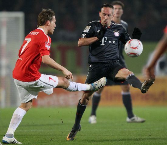 马斯坦托诺 马斯坦托诺